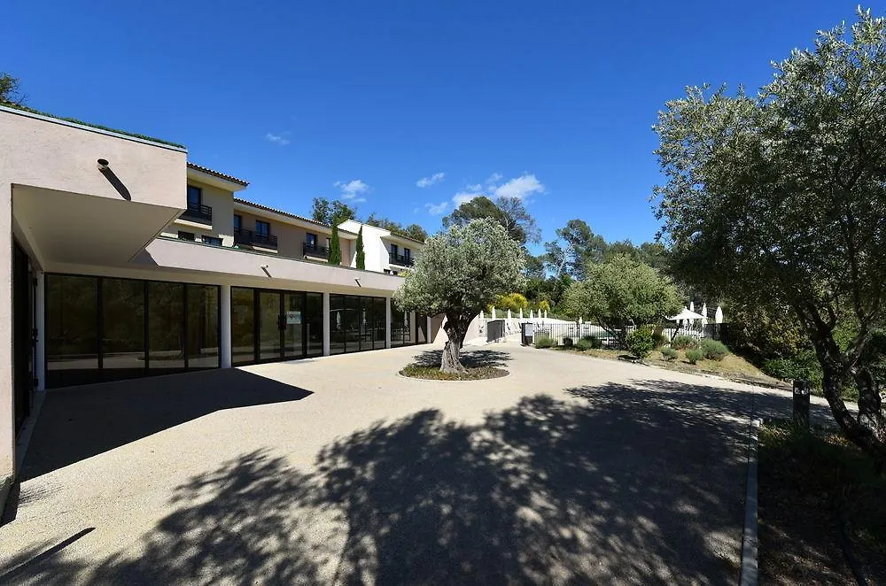Mercure Barbaroux Golf And Spa La Celle  France