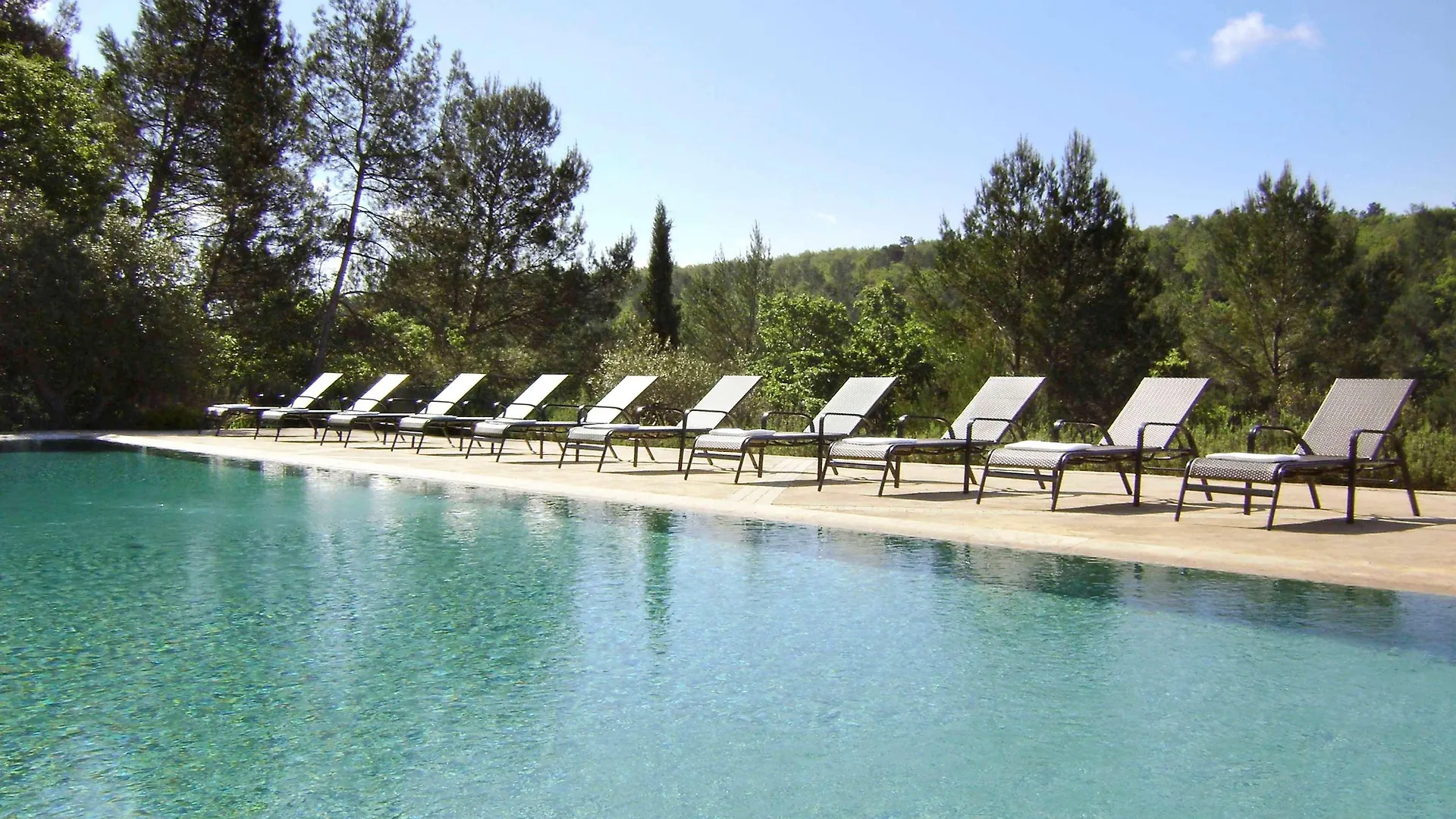 Mercure Barbaroux Golf And Spa La Celle  France