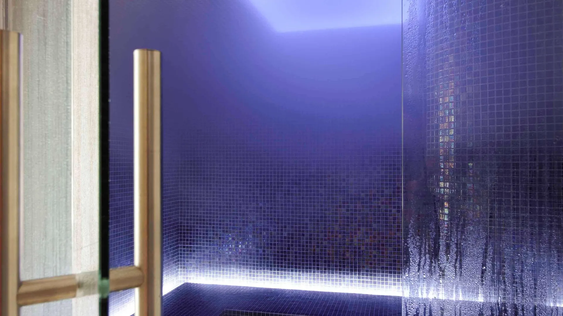 Hotel Mercure Barbaroux Golf And Spa La Celle