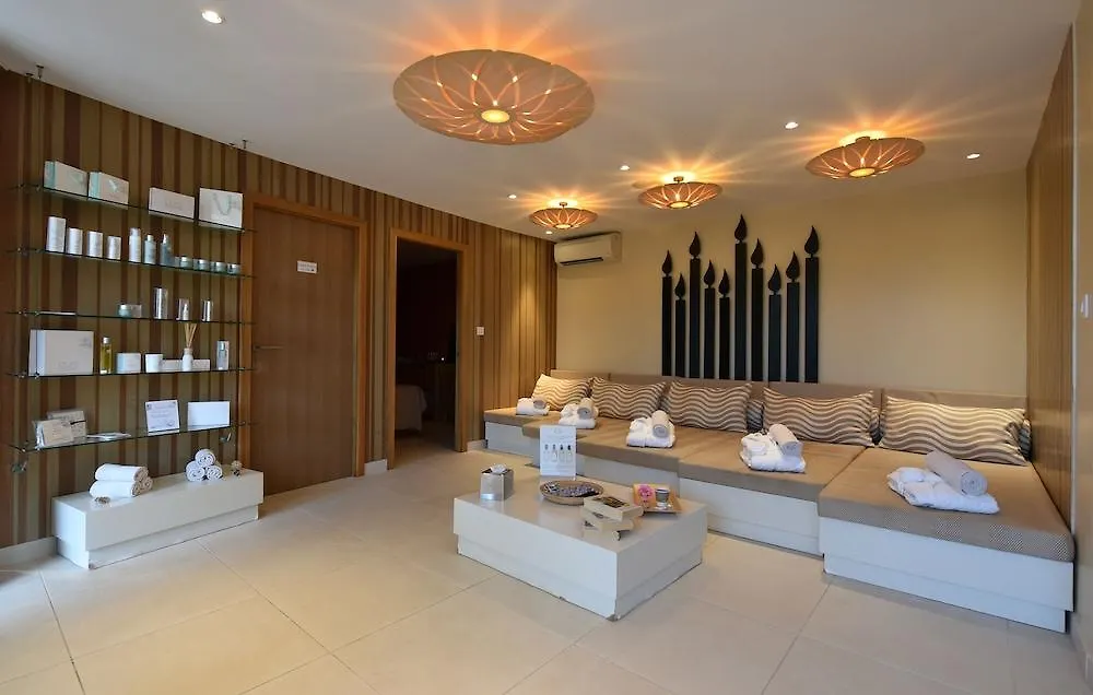 Hotel Mercure Barbaroux Golf And Spa La Celle